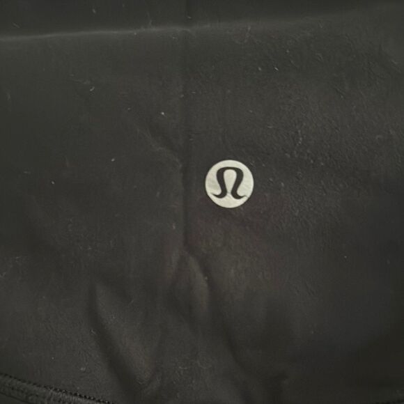 Lululemon Athletica Black Ankle Cropped Pants - Picture 2 of 4